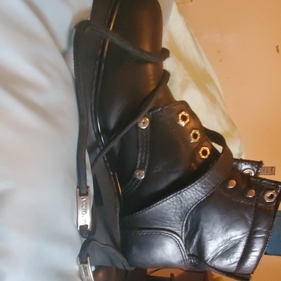 Ladies Harley Davidson Cycle riding boots - Picture 2 of 6
